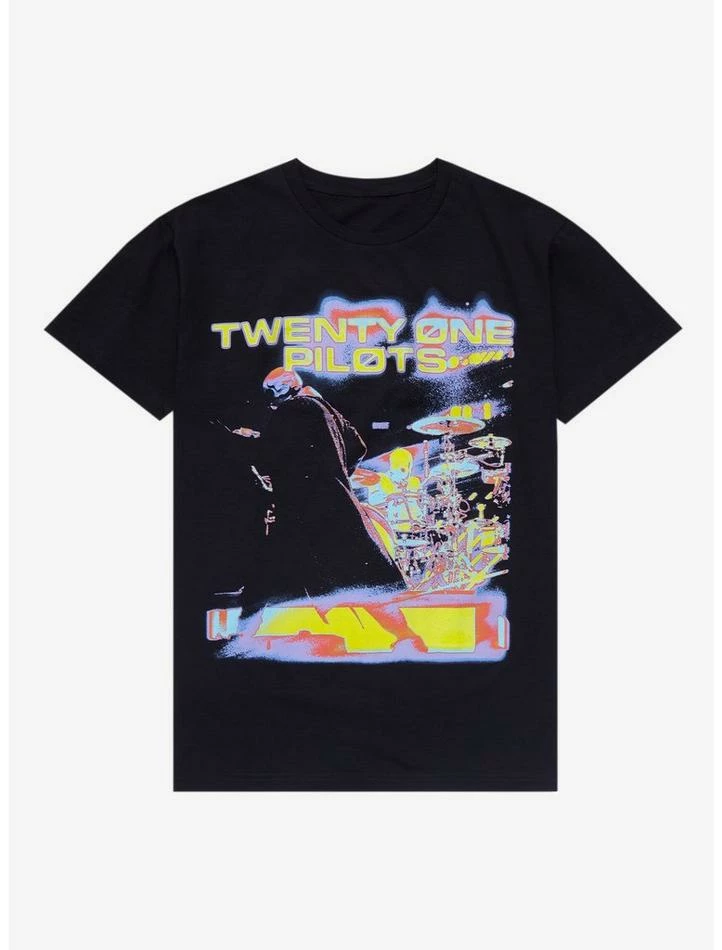 Brand new ✨ Twenty One Pilots On Stage Photo T-Shirt ⭐ 3 Brand new ✨ Twenty One Pilots On Stage Photo T-Shirt ⭐